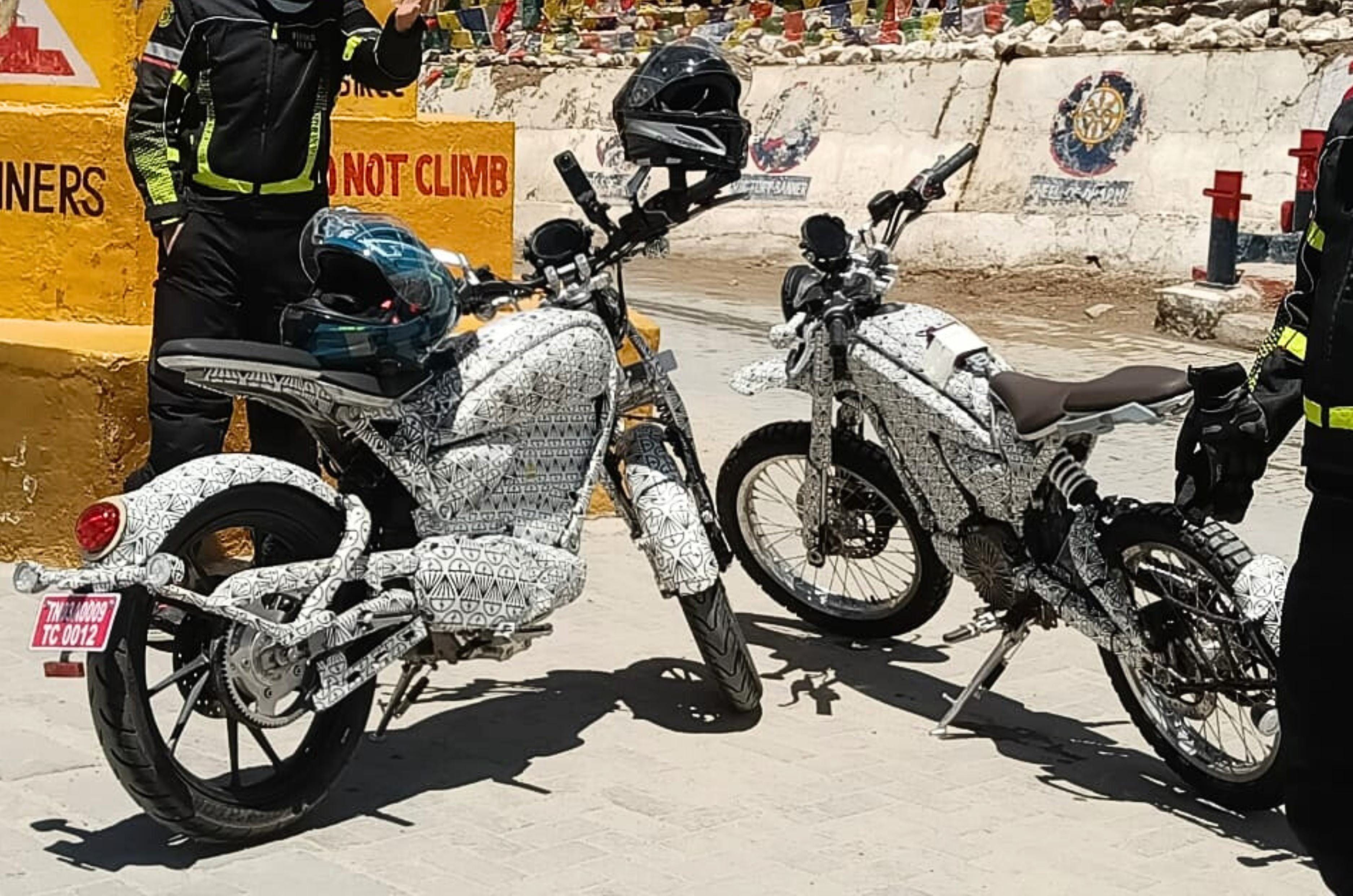 Royal Enfield Flying Flea spied testing in Ladakh